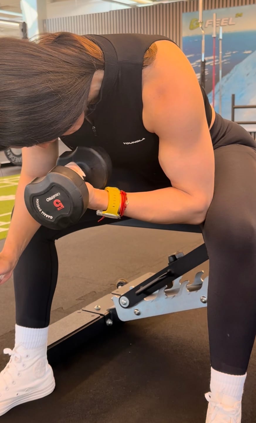 Customer photo review of W4342 - Pulse Seamless Zip Tank