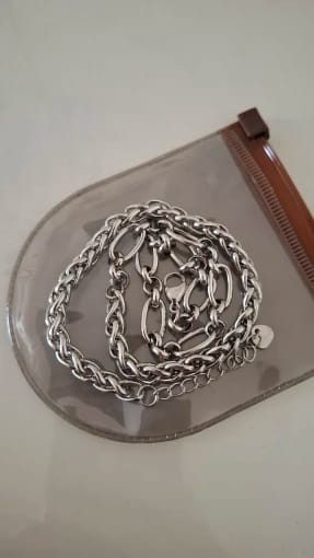 Customer photo review of Gleaming Chunk Aura Necklace