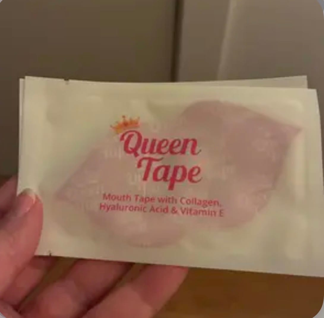 Customer photo review of Plump Tape · Cinta Labial Voluminizadora de Noche