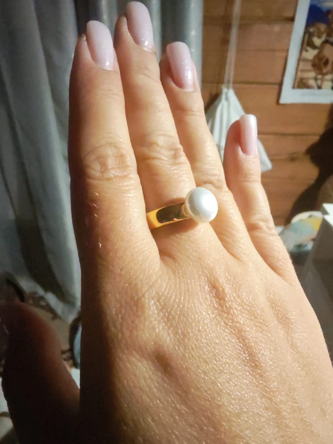 Customer photo review of Aura Pearl Band