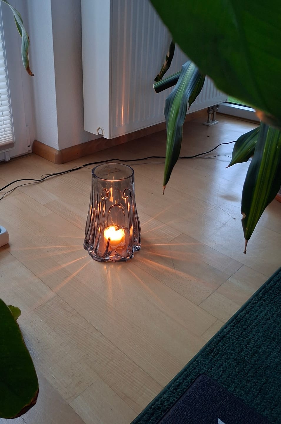 Customer photo review of Windlicht Hubuha mit Gespenst-Relief