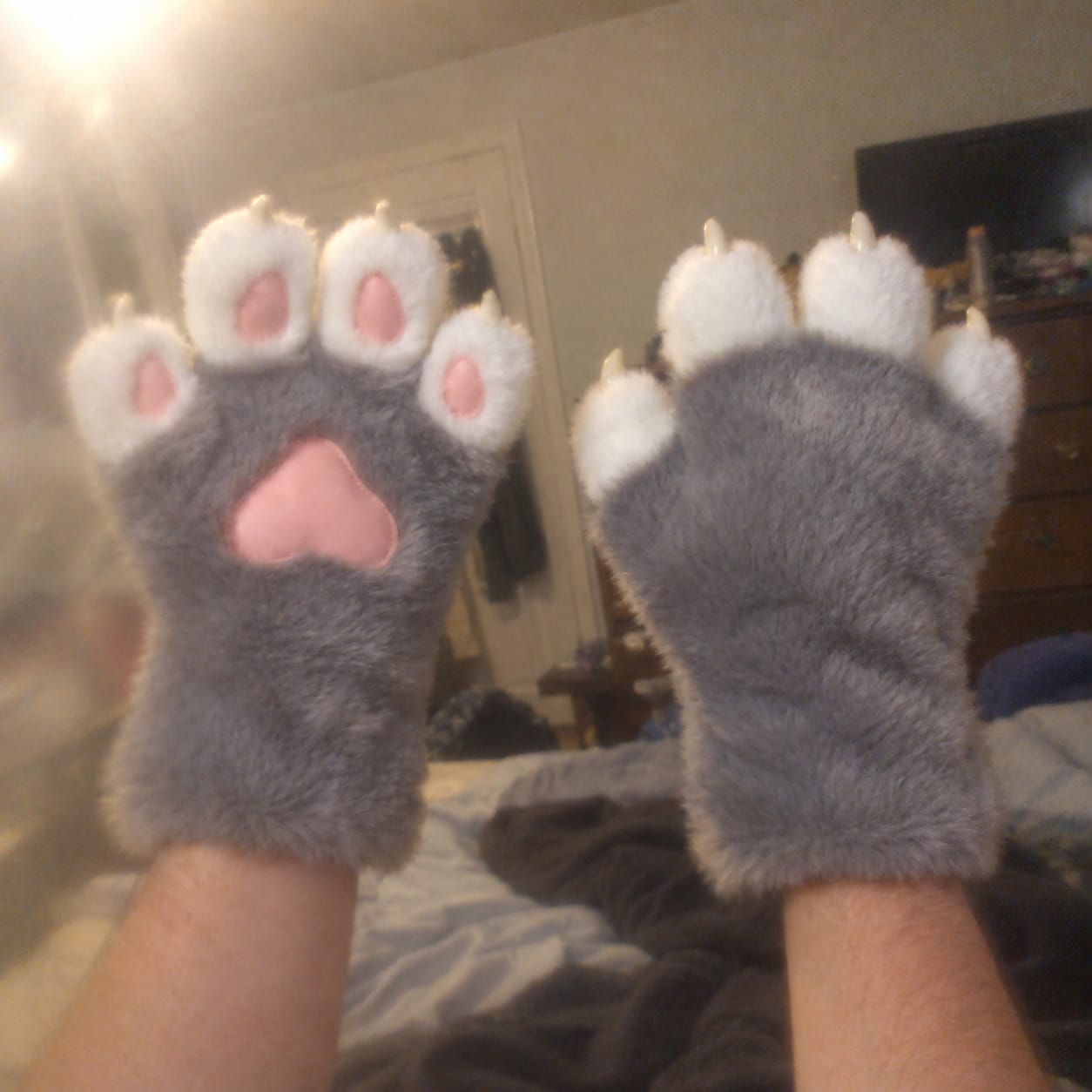 Customer photo review of Cozy Cat Paw Gloves