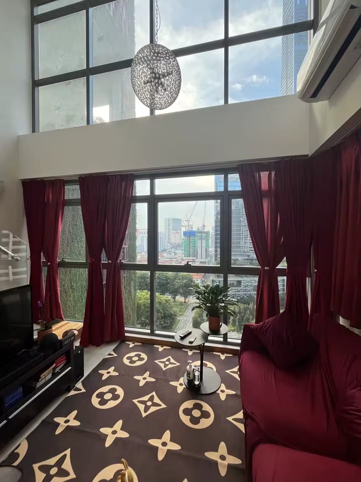 Customer photo review of Cortina Blackout de Veludo Vermelho Elegante Sob Medida - Vionelle