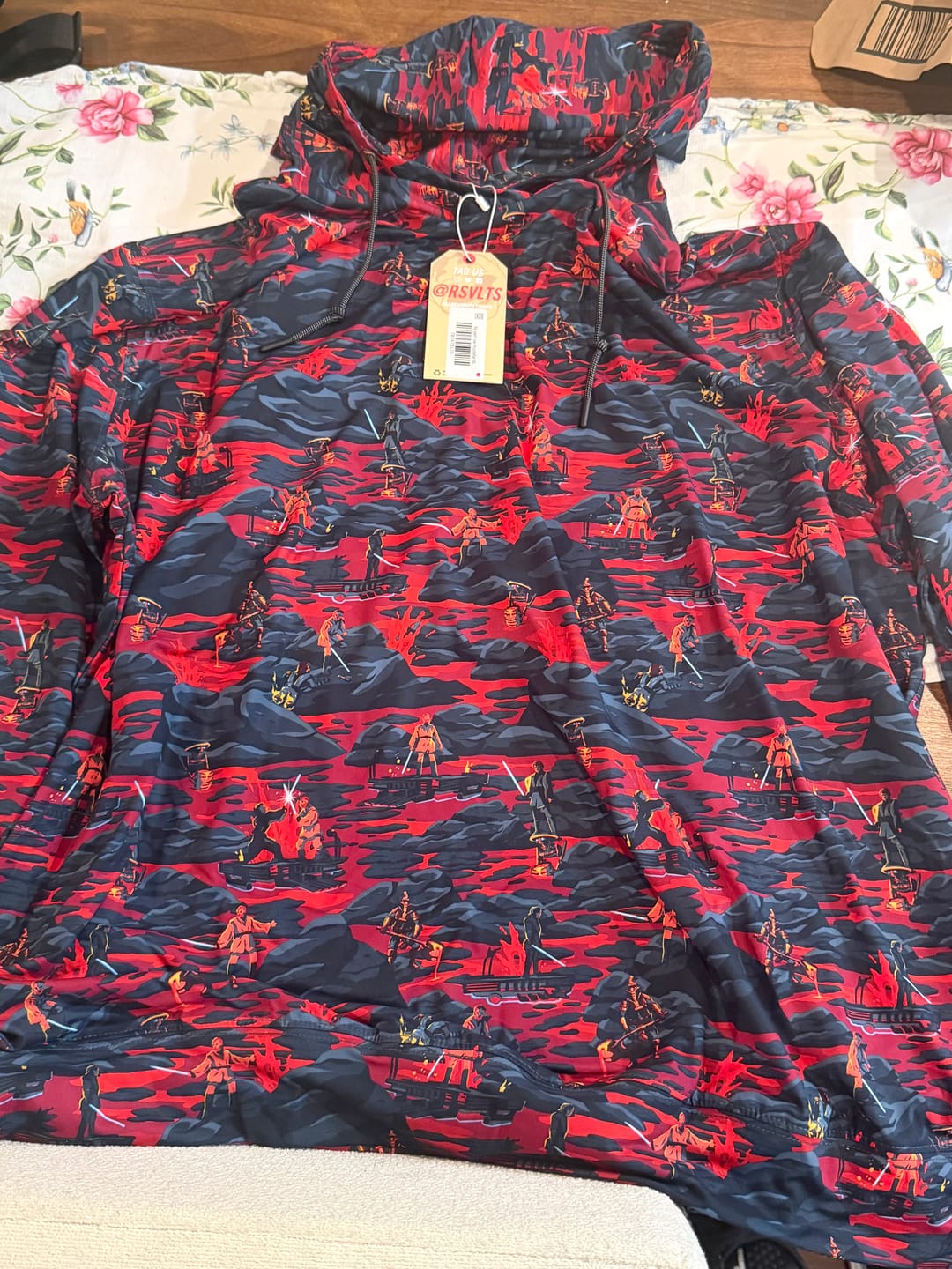 Customer photo review of Star Wars™ "The High Ground" – Performance Hoodie