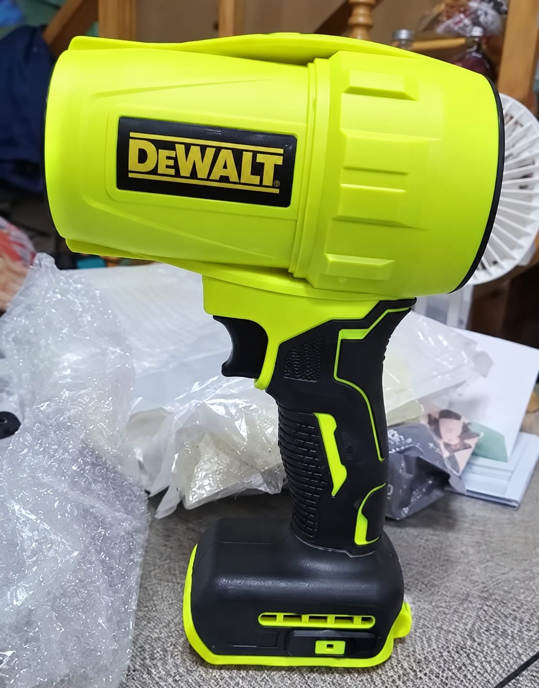 Customer photo review of Compact Cordless Jet Blower