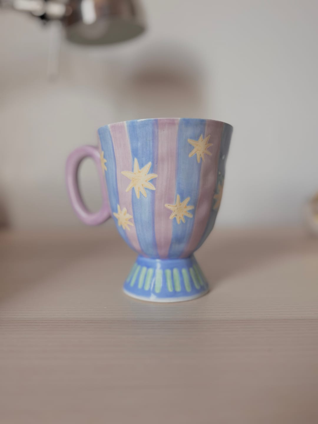 Customer photo review of Taza Cerámica con Base Celeste