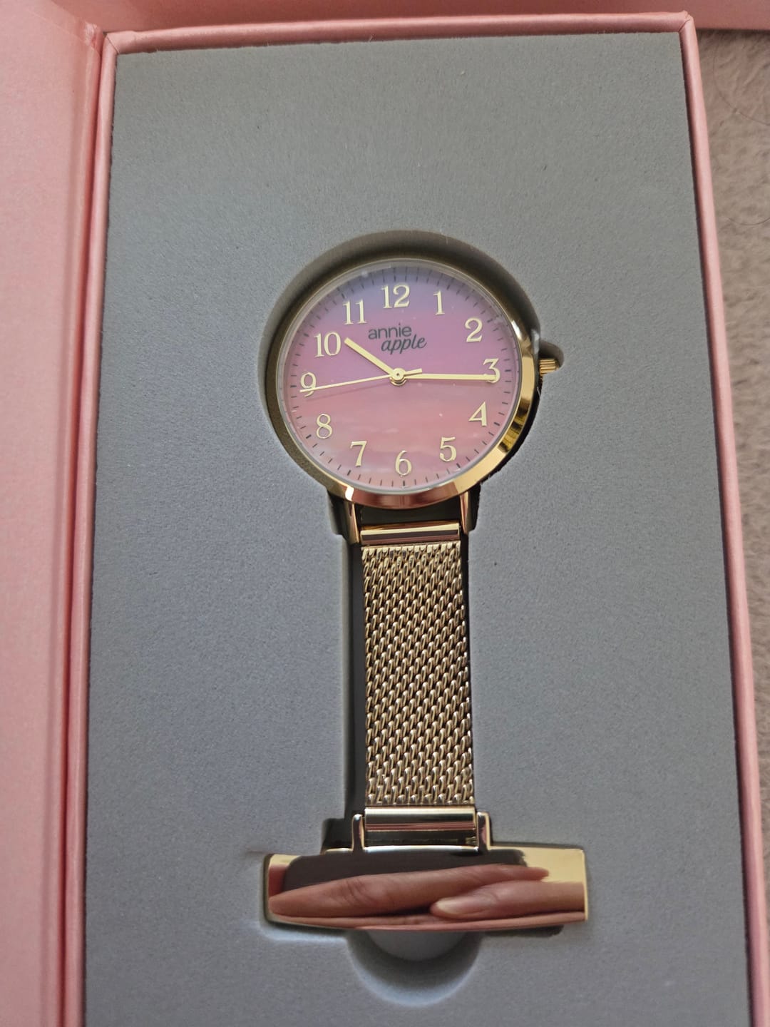 Customer photo review of Meraki Sunset/Gold Mesh Fob 35