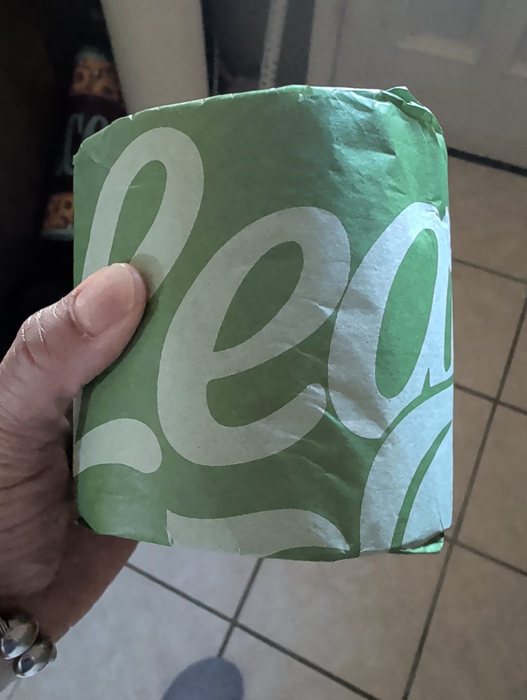 Customer photo review of Leafy EarthSoft Bamboo - 12 roll 2 ply