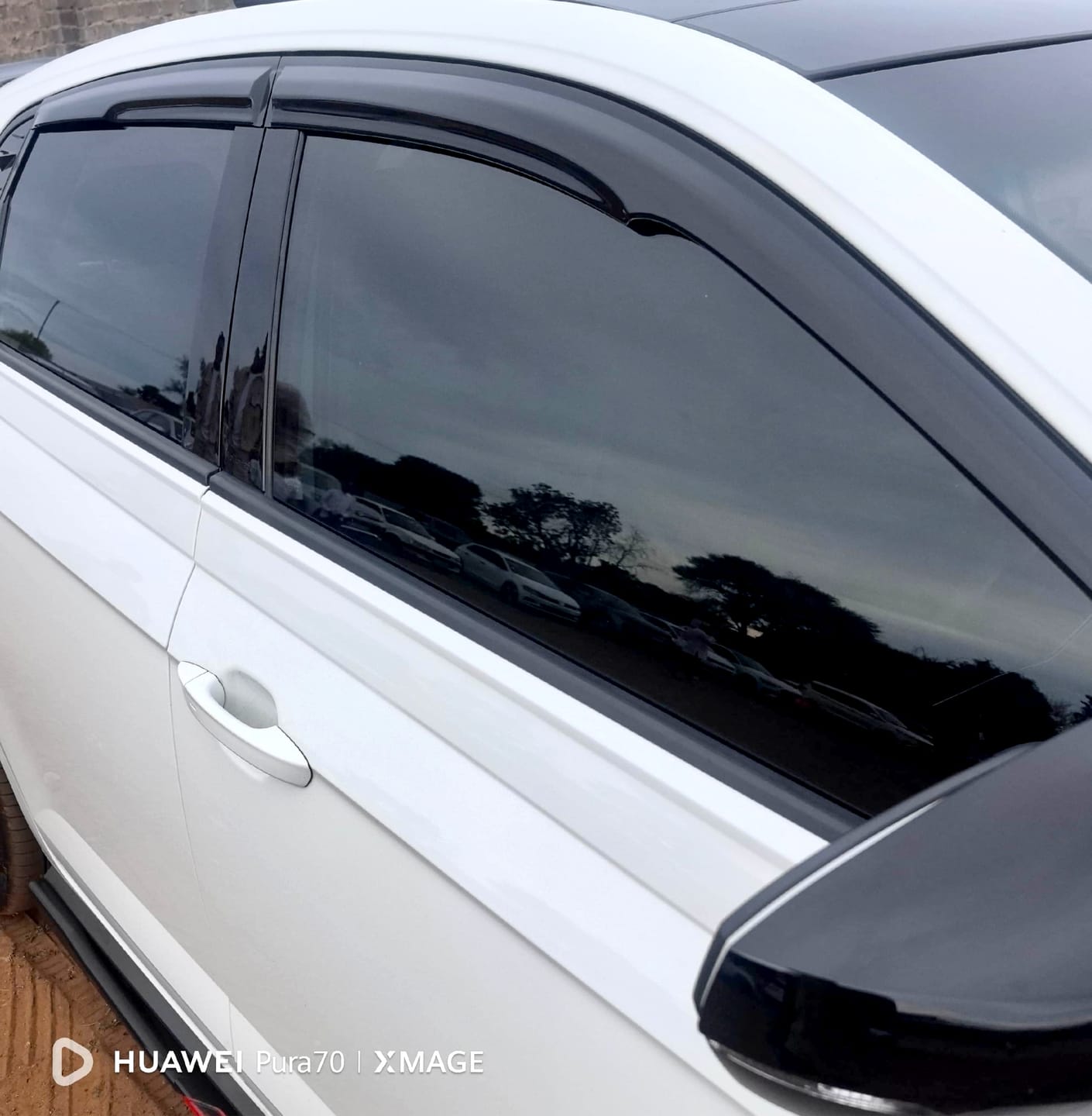 Customer photo review of VW Polo 8 Windshields