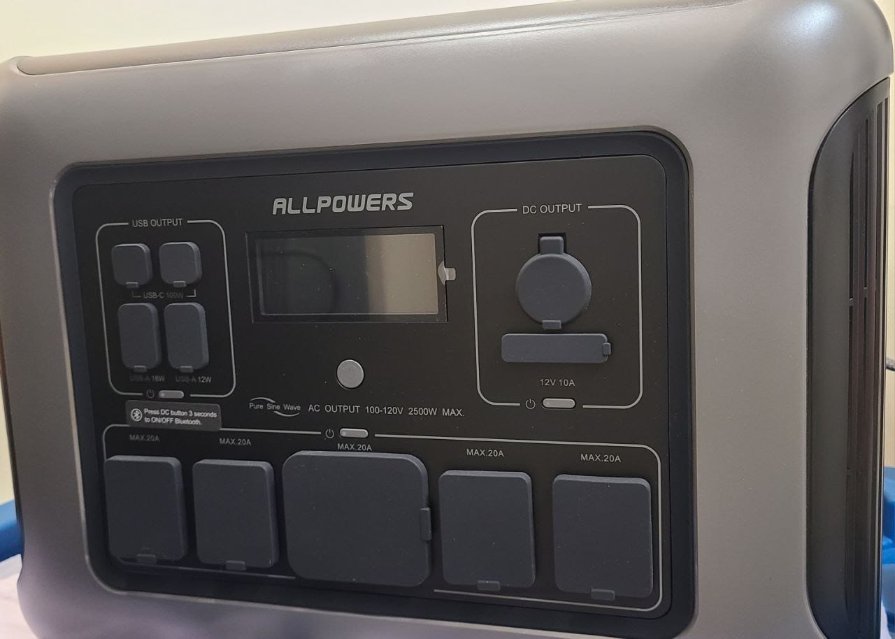Customer photo review of ALLPOWERS R2500 Portable Power Station Home Backup 2500W 2016Wh