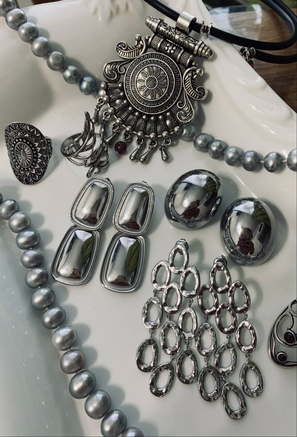 Customer photo review of Luxe Loom Gold Oval Charms