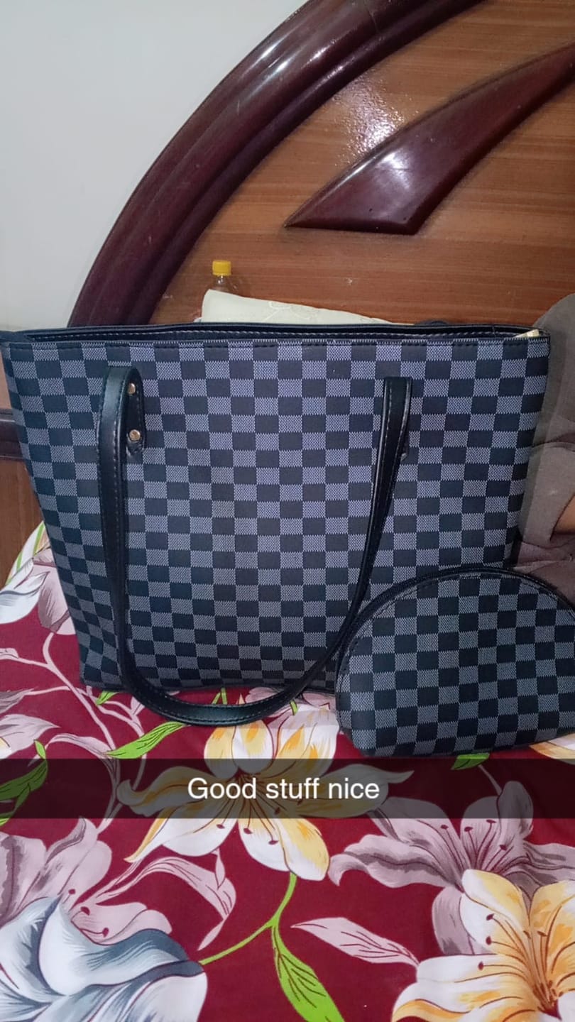 Customer photo review of Black Diamond Tote Bag