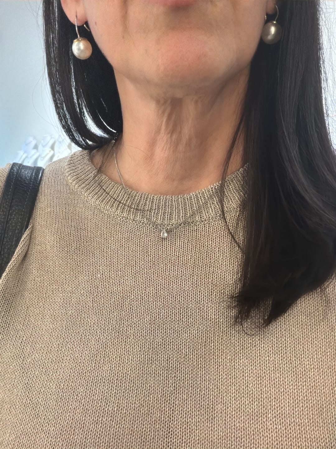 Customer photo review of Collar Dije Infinito Con Zirconias