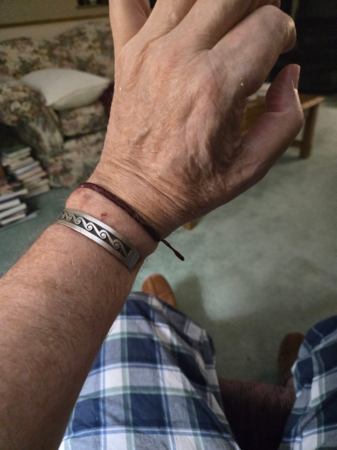 Customer photo review of FuAttract Feng Shui Talisman Tibetan Buddhist Knot Lucky Rope Bracelet