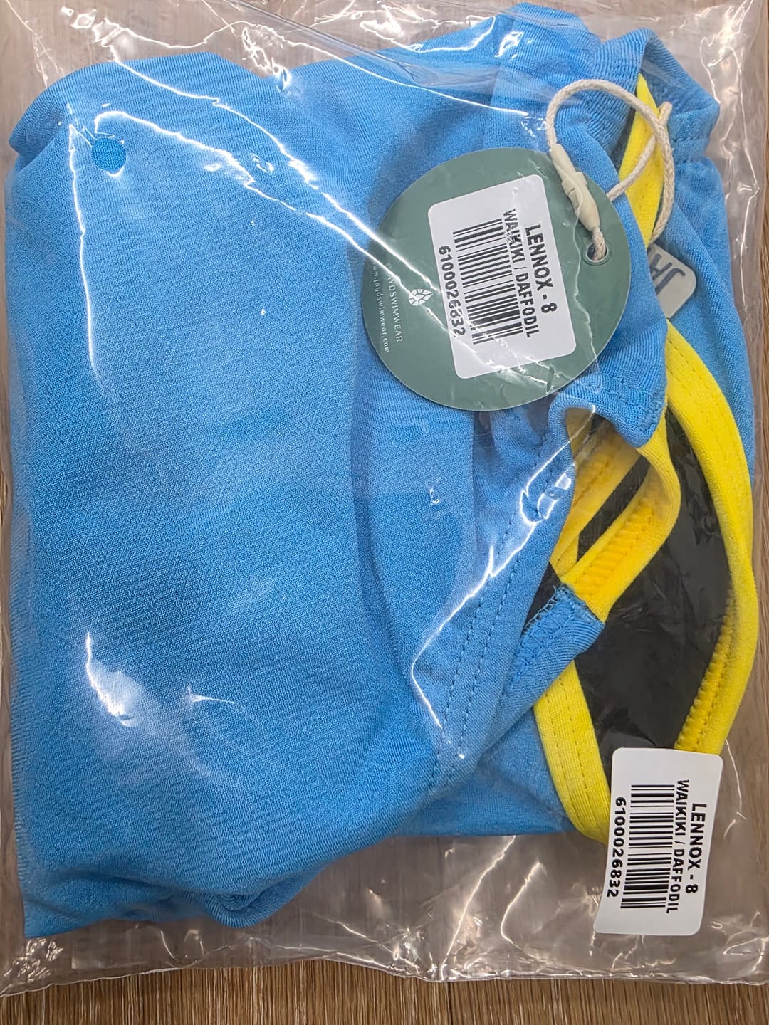 Customer photo review of LENNOX ONE PIECE - Waikiki|Daffodil