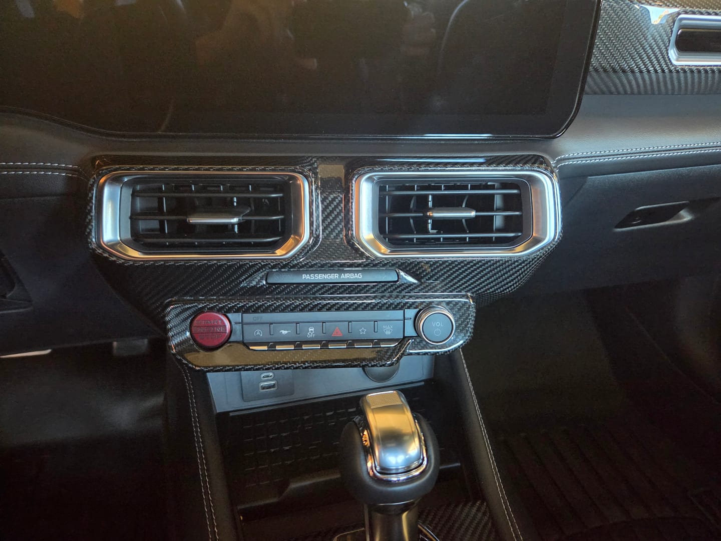 Customer photo review of 2024-Up Ford Mustang Single Screen Interior DRY CONBON FIBER Center Console Cover