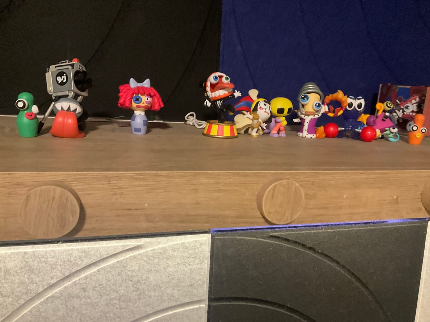 Customer photo review of Digital Circus Animiniz: Side Show Series