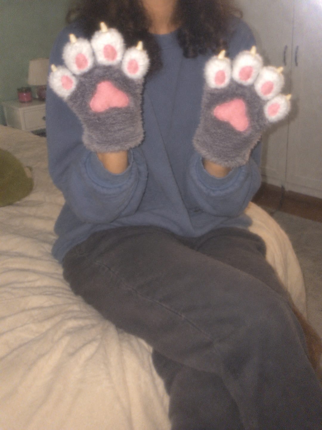 Customer photo review of Cozy Cat Paw Gloves