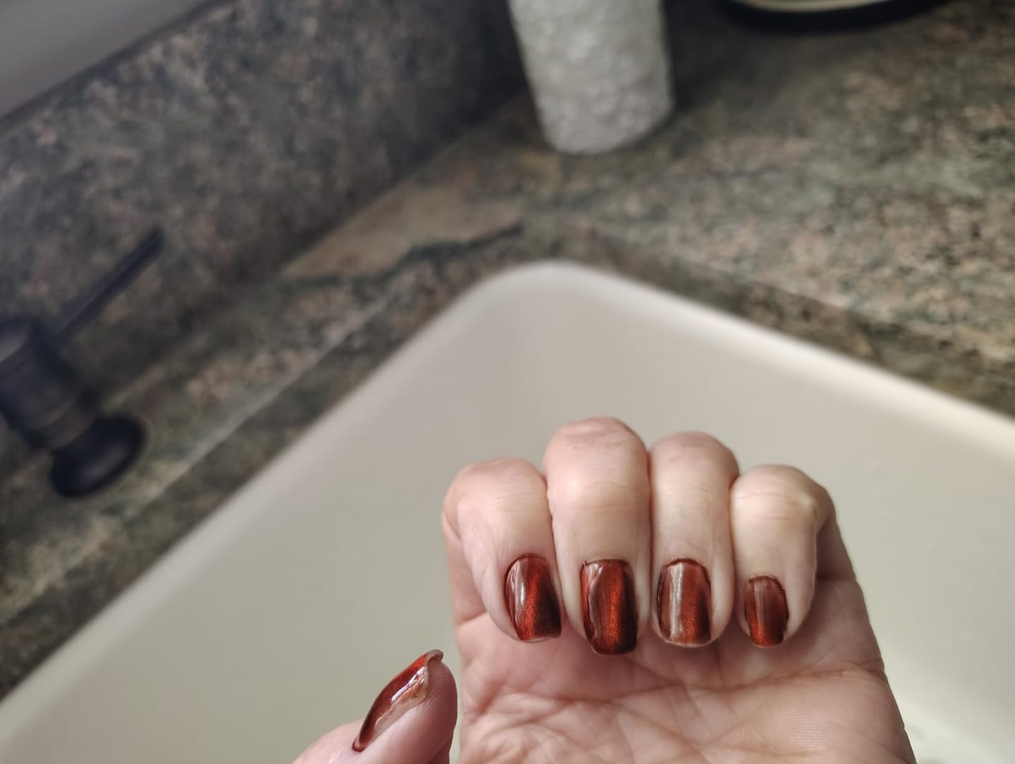 Customer photo review of Kedi Gözü Jel Oje Kalemi · Kış Serisi