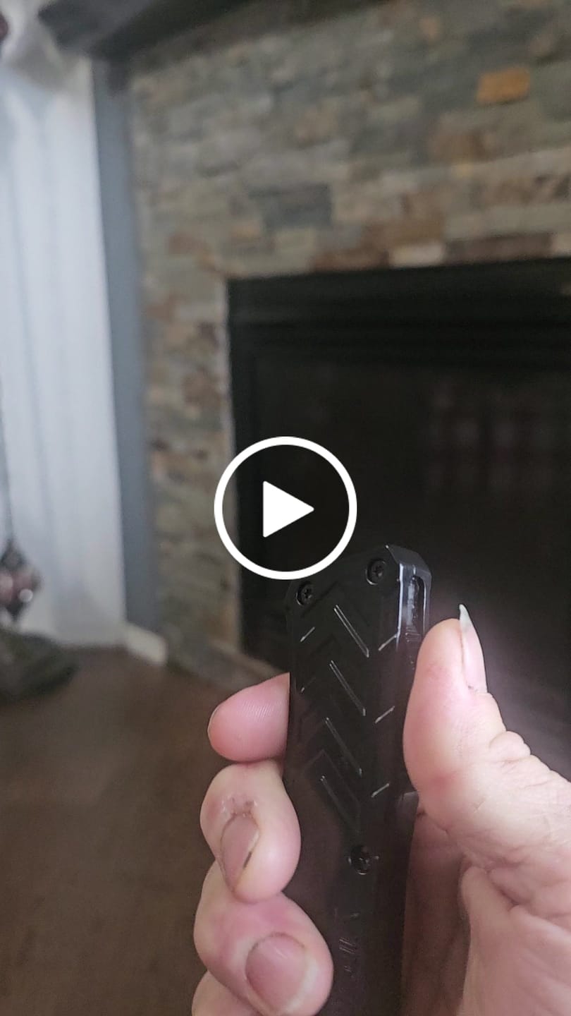 Customer video review of Viper Tec Mystery OTF Knife | Premium Automatic Knife Surprise