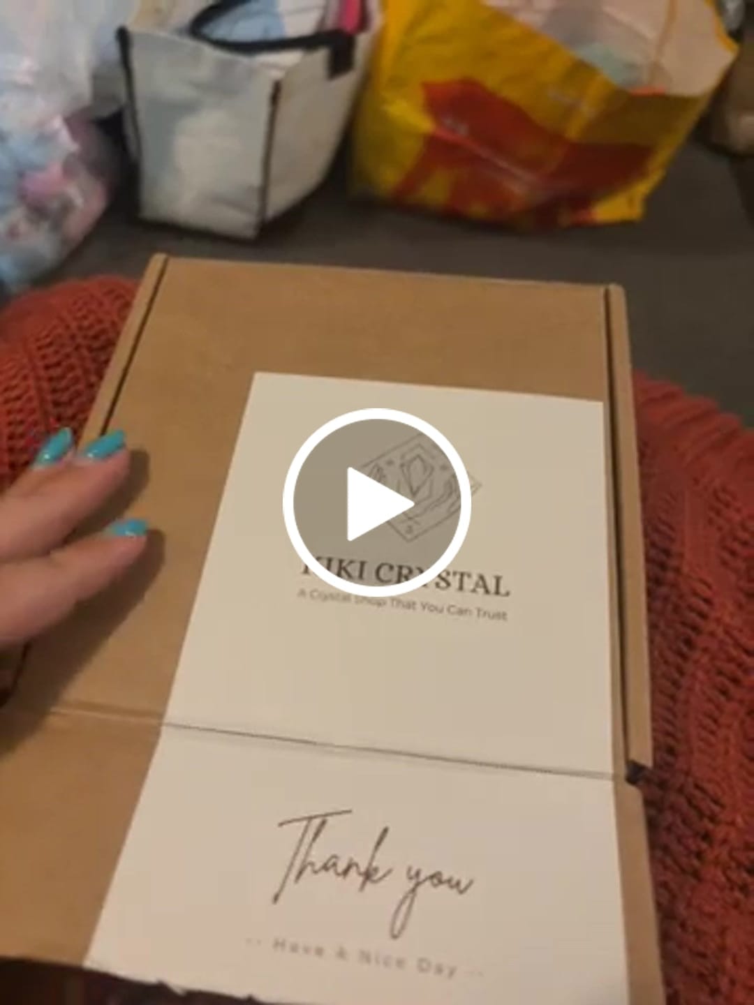 Customer video review of Kiki Crystal DIY Beads Mystery Capsules – Collect, Match & Create Your Own Bracelet！✨