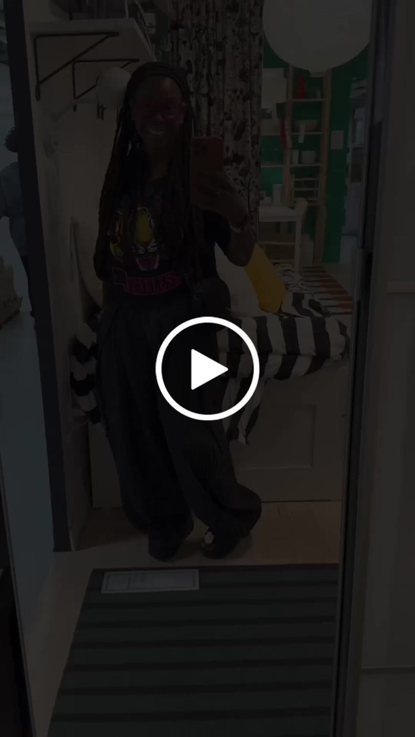 Customer video review of Aelfric Eden Pinstripe Baggy Barrel Jeans