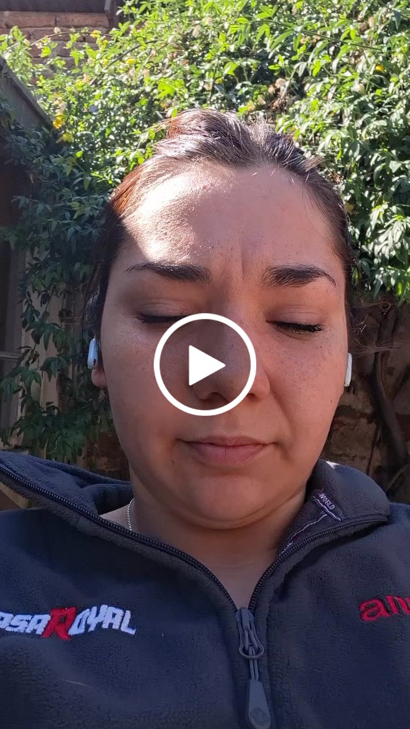 Customer video review of Audifonos Bluetooth Inalámbricos Blik Air500 Verde 30 hrs