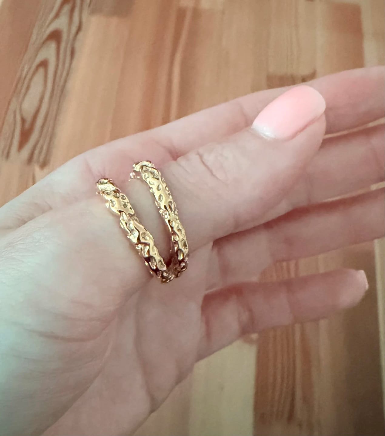 Customer photo review of Olivia's Gold Textured Ring