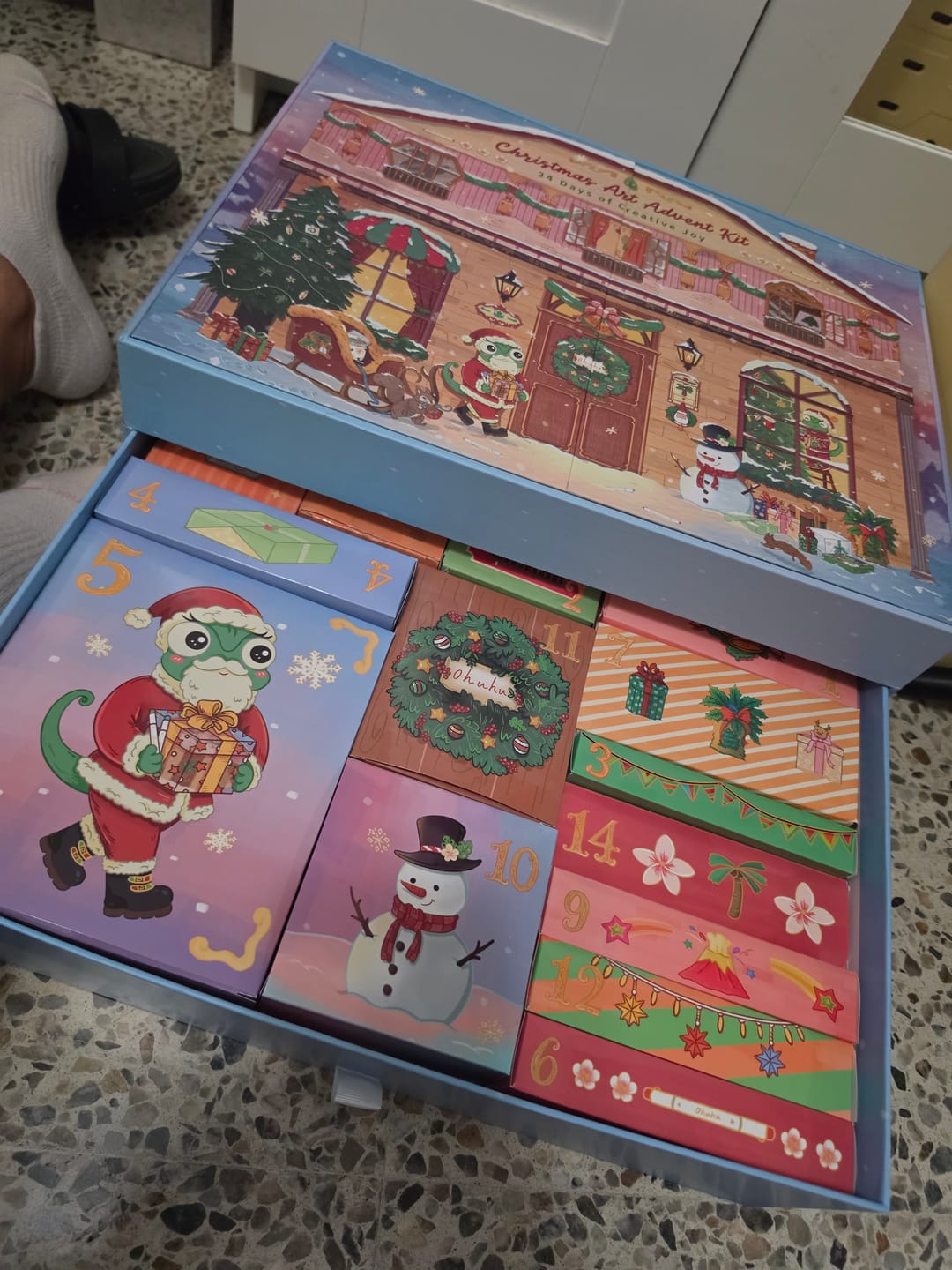Customer photo review of Ohuhu Christmas Advent Calendar 2026, 24 Days Countdown Gift Kit