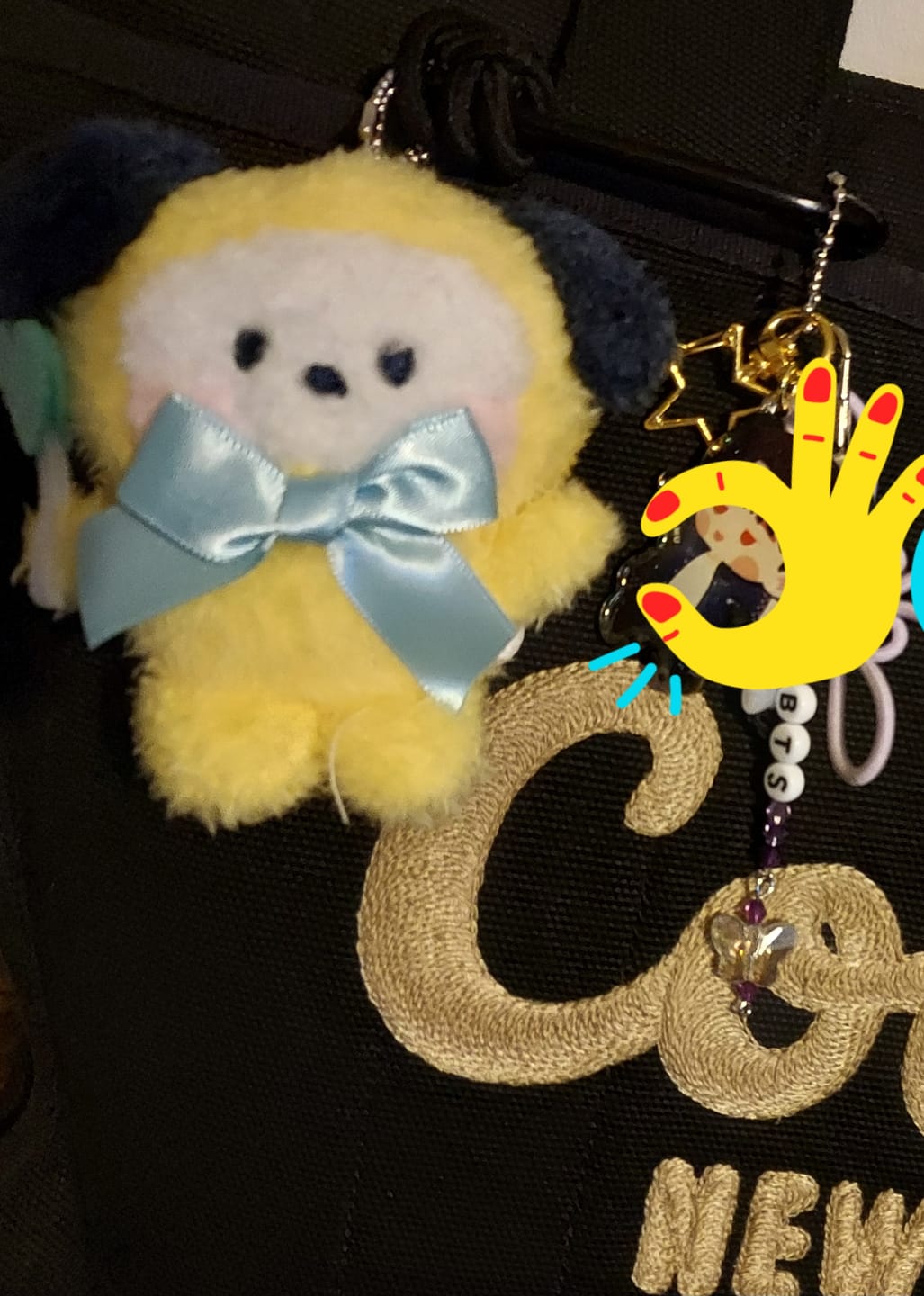 Customer photo review of BT21 - MININI ANGEL KEYRING
