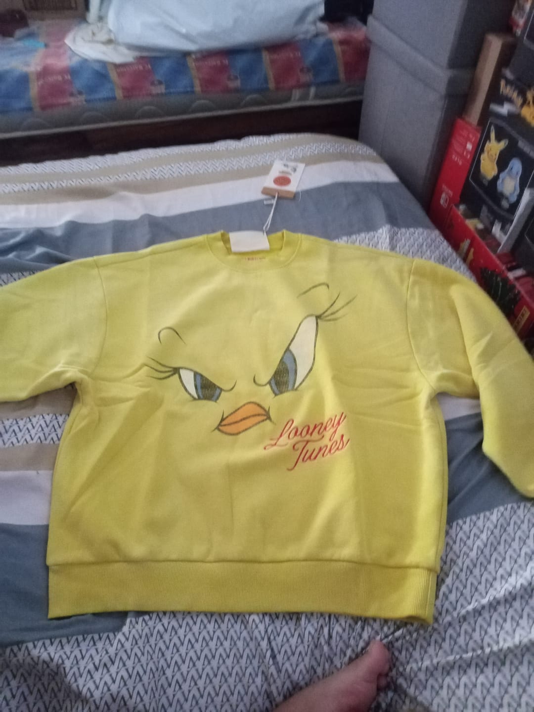 Customer photo review of 5255 - Looney Tunes Face Crewnecks