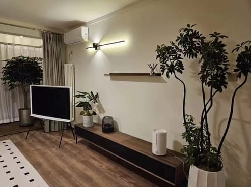 Customer photo review of Long Linear LED Wall Sconce