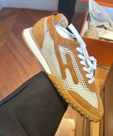 Customer photo review of HM Jet Sneaker 20MM Suede Leather