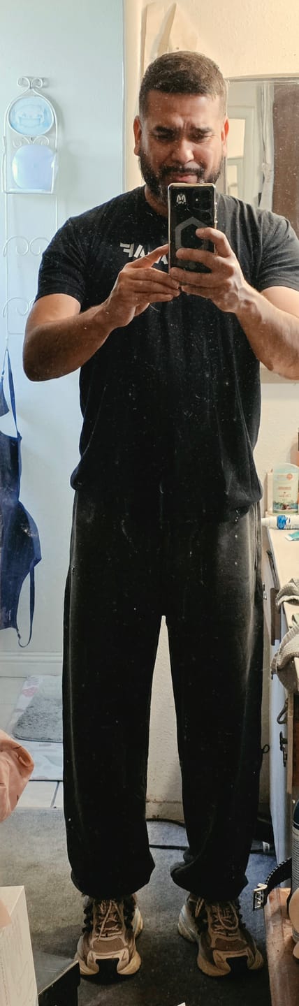 Customer photo review of 2069 - Elevated Essentials - Baggy Joggers