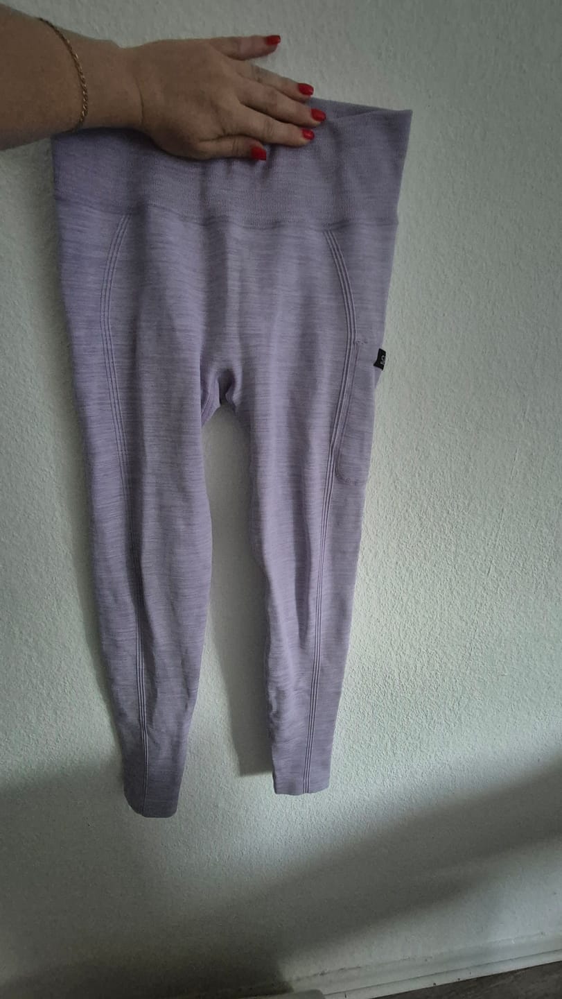 Customer photo review of SAEBIS® SPORTS Damen Leggings mit Seitentasche