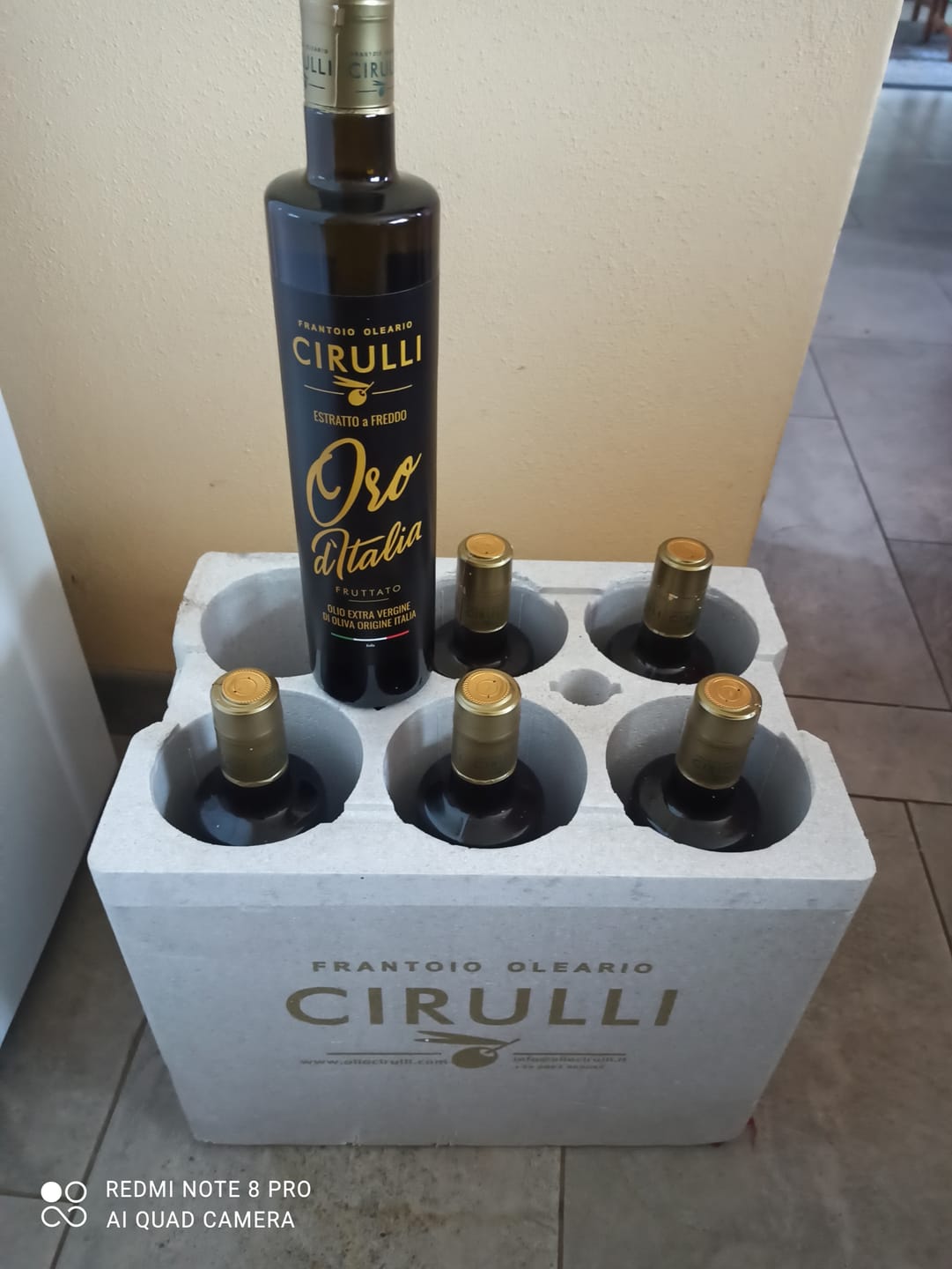 Customer photo review of 6 bottiglie di olio extravergine di oliva • 6 X 750ml