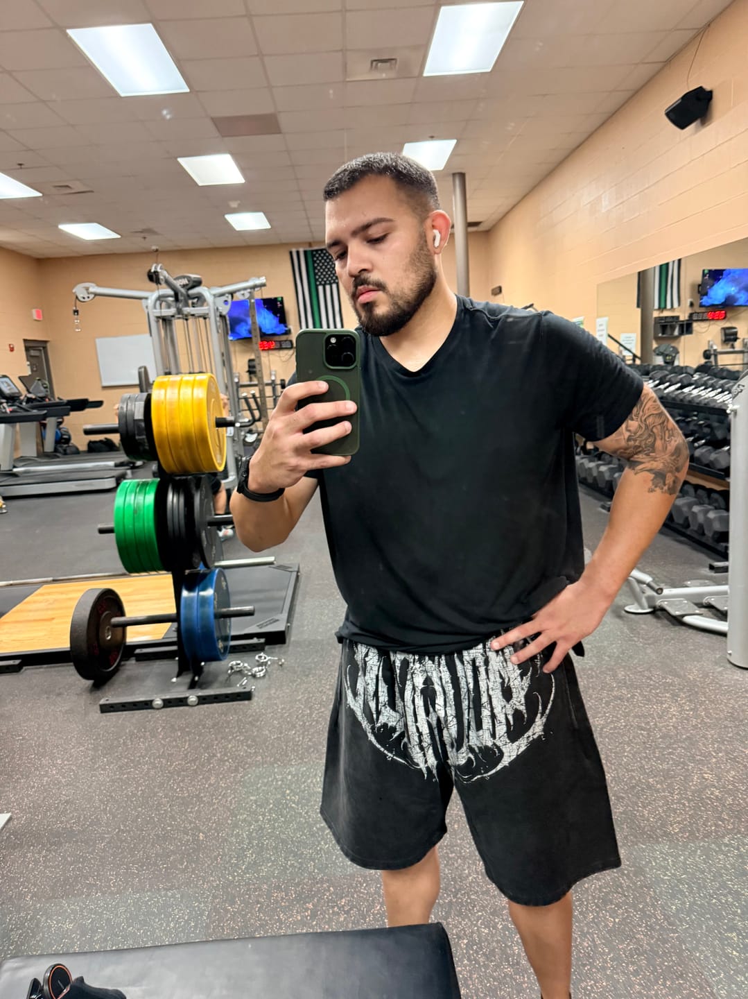 Customer photo review of 1011 - Dark Wave Shorts