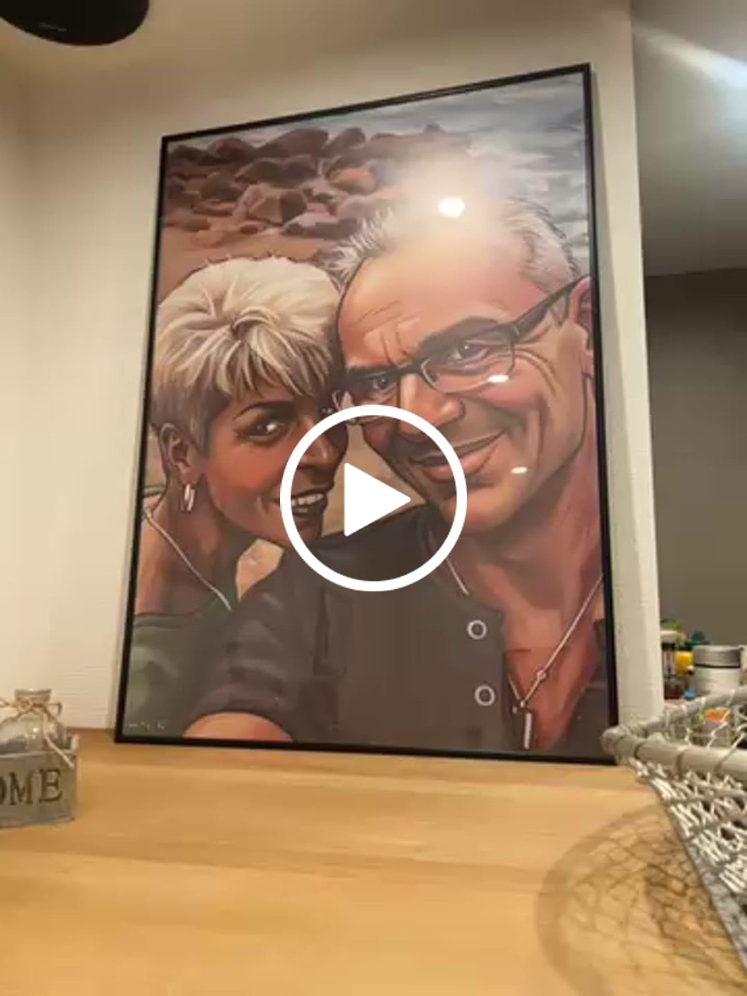 Customer video review of ColorSketch Poster Dein Foto als handgezeichnete Karikatur