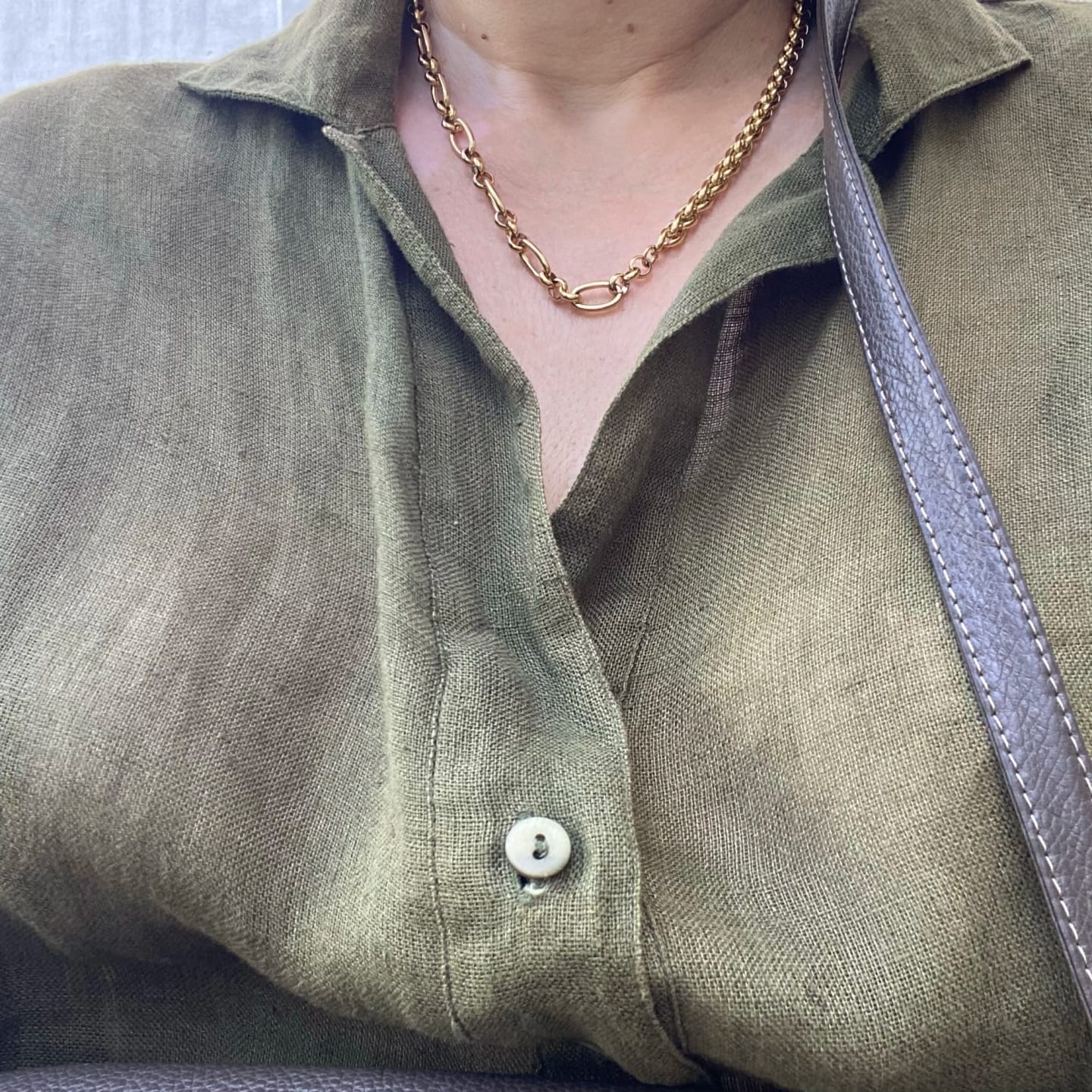 Customer photo review of Gleaming Chunk Aura Necklace