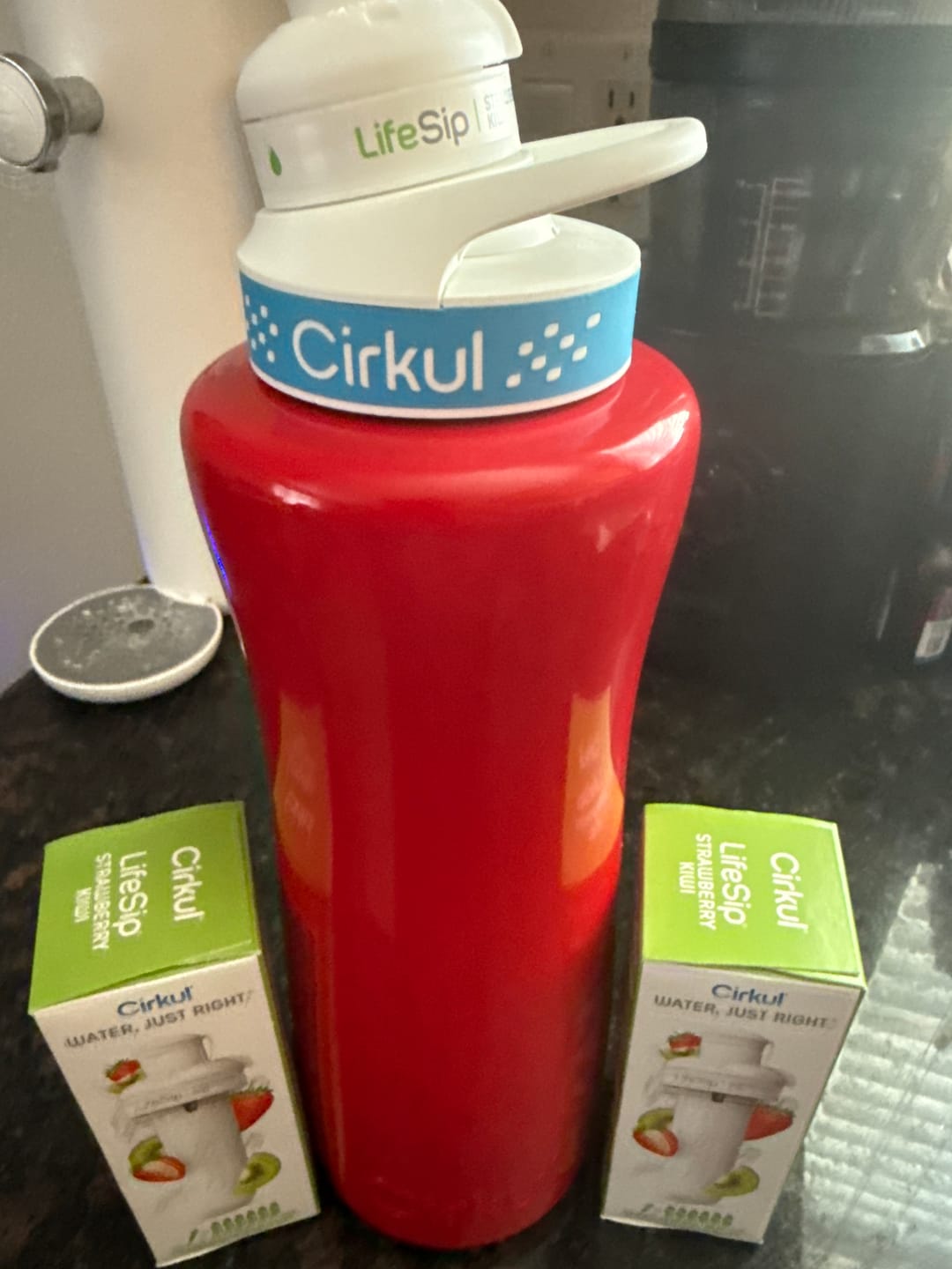Customer photo review of LifeSip® Honeycrisp Apple
