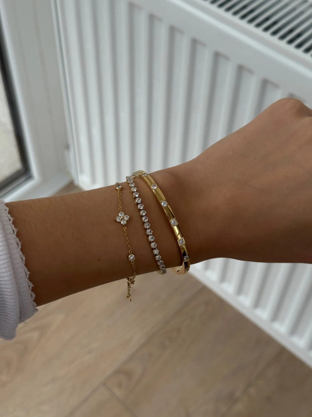 Customer photo review of Stella Flush Bangle