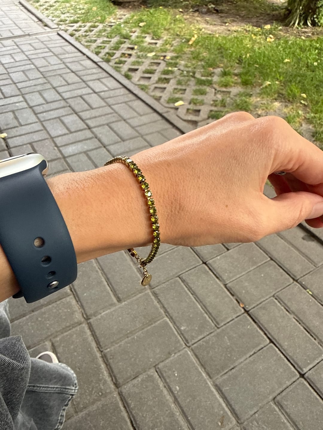 Customer photo review of Ava Gold Olive Green Bracelet