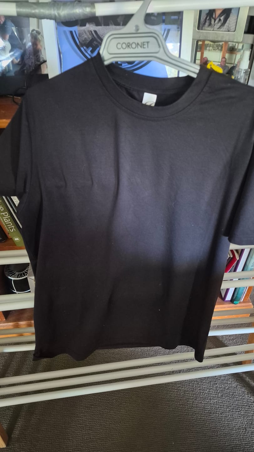 Customer photo review of Fitted Tee - Black