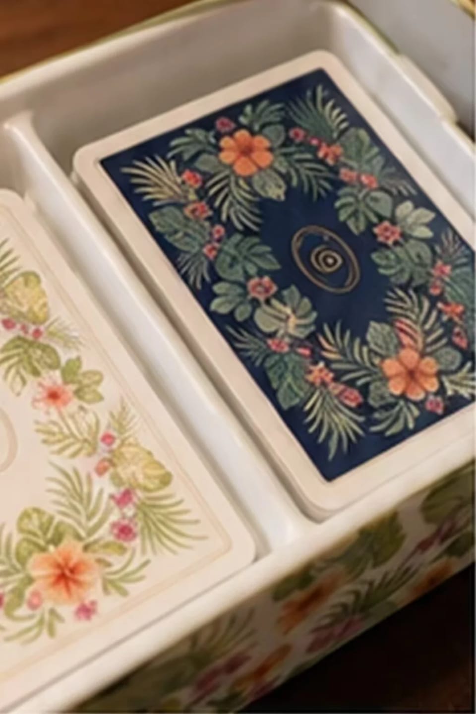 Customer photo review of Palm Garden Double-Deck Playing Card Set
