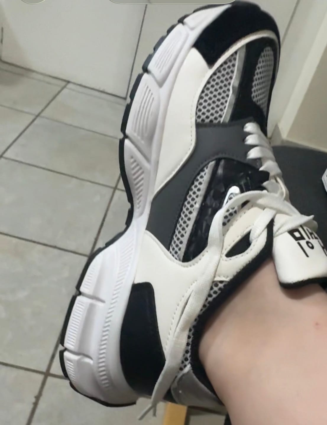 Customer photo review of Tenis de Plataforma Squid Game para Unisex Blanco