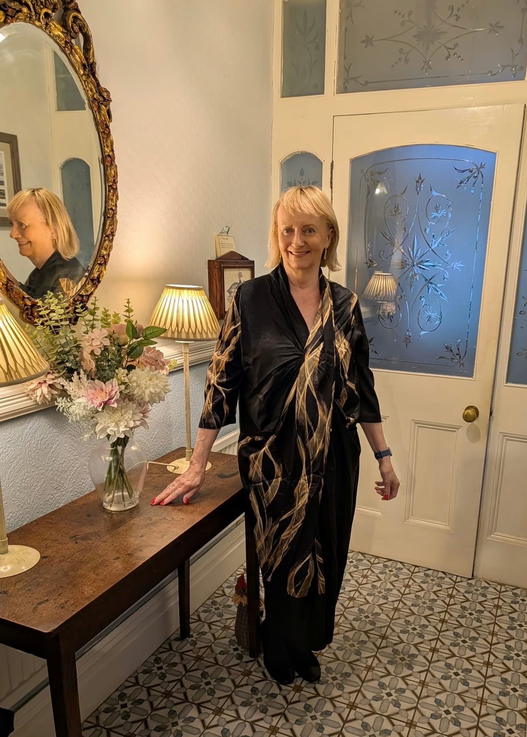 Customer photo review of Plus Size Irregular Vintage Retro Maxi Dress