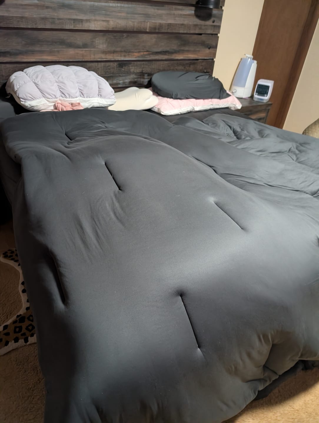 Customer photo review of CloudCool™ Cooling Comforter