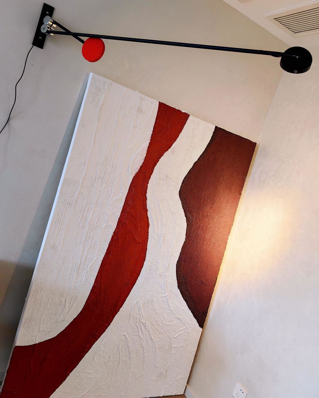 Customer photo review of Counterweight Wall Light, Adjustable Arm, Wall Sconce, 124 cm