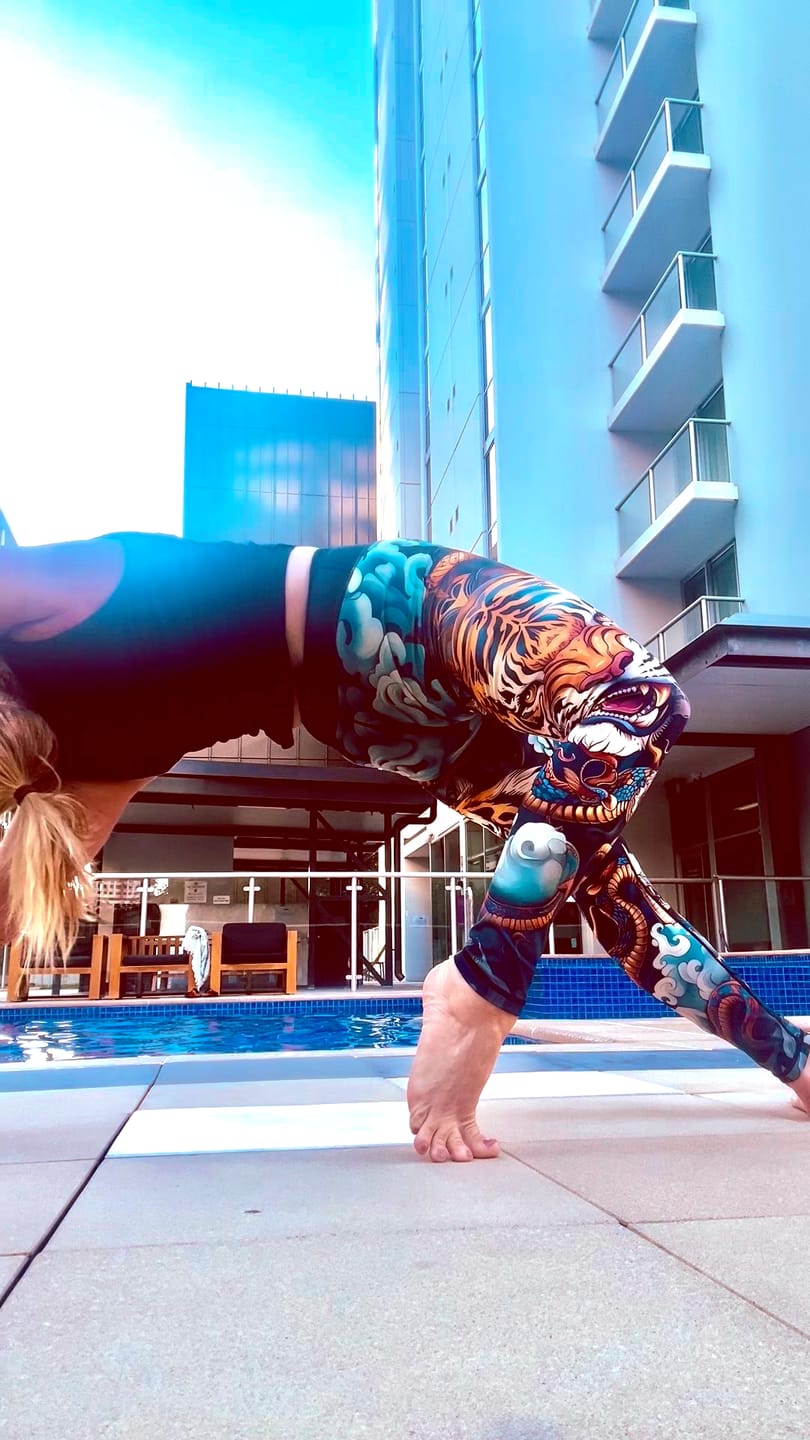 Customer photo review of TIGER SPIRIT WOMEN LEGGINGS