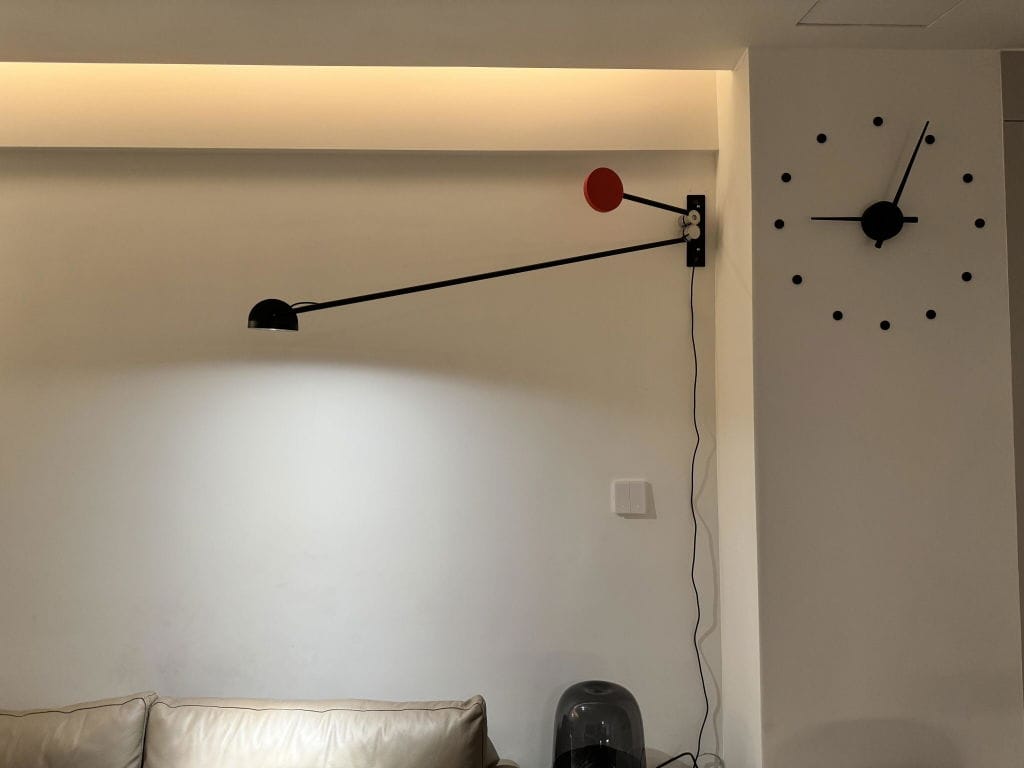 Customer photo review of Counterweight Wall Light, Adjustable Arm, Wall Sconce, 124 cm